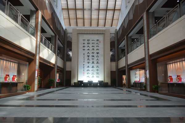 中国黄酒博物馆，国内最大以中国黄酒历史与文化为主题的专业大型博物馆